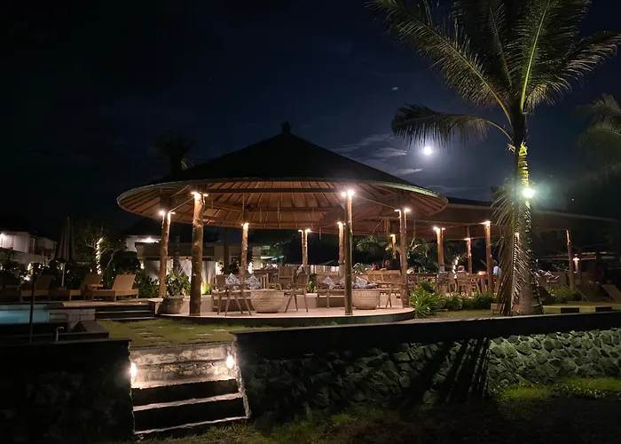 Wide Sands Beach Retreat
