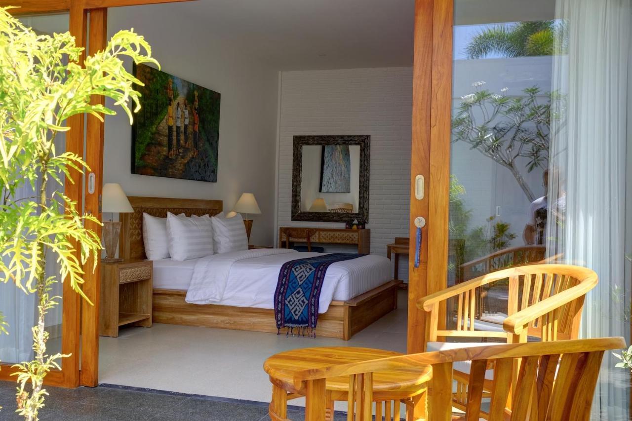 Hotel Wide Sands Retreat